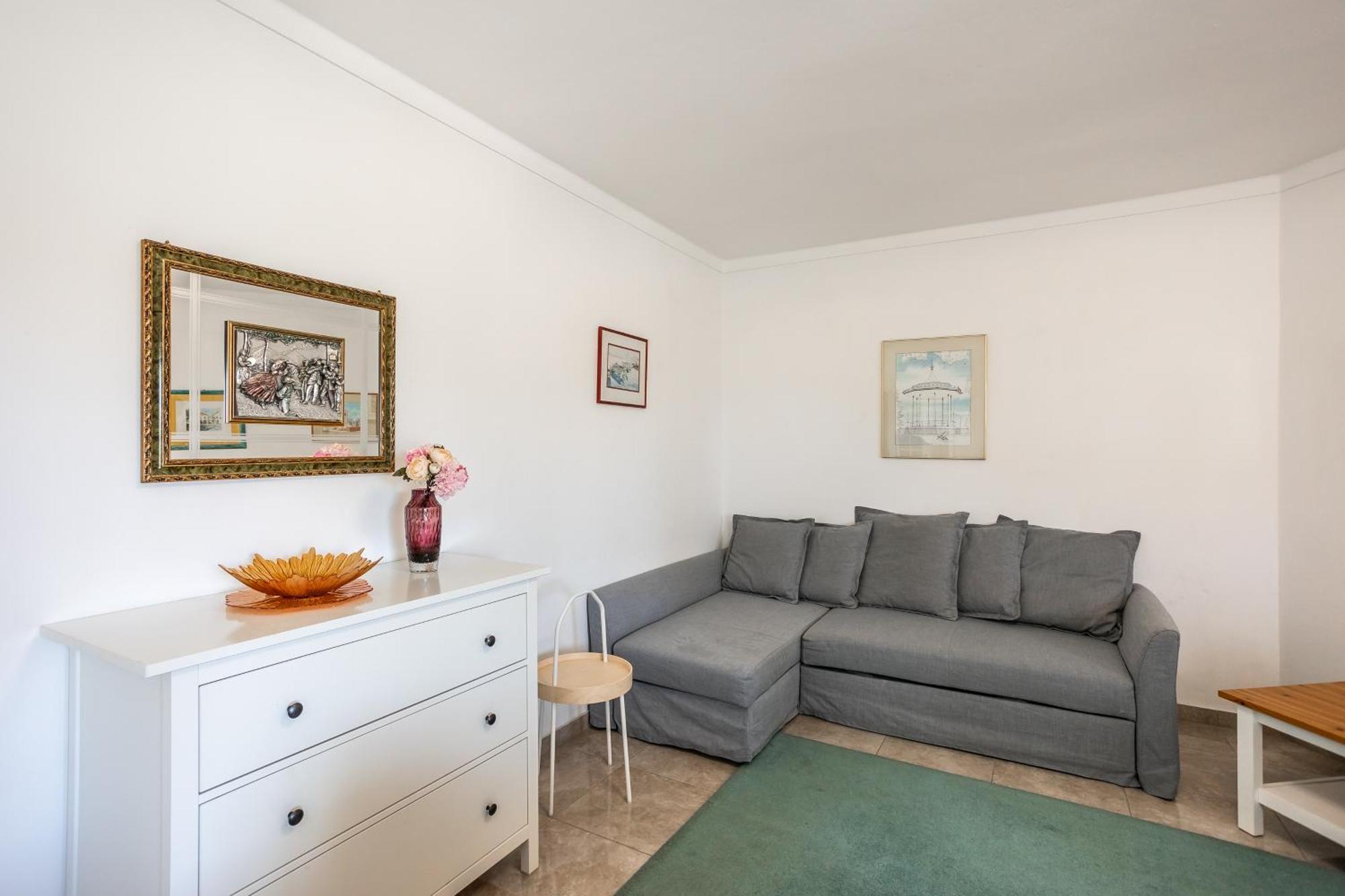 Moonstone In Lagos Centre Екстериор снимка